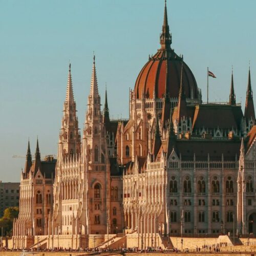 nesir-muradov-HevZDxRjEdE-unsplash